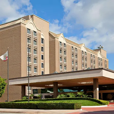 Doubletree By Hilton Whittier-3